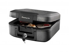 SentrySafe Waterproof - Fire-resistant Security Chest